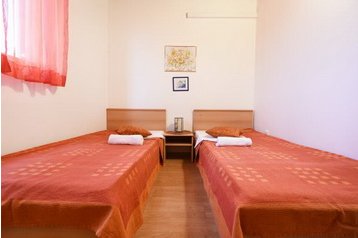 Chorwacja Privát Sveti Filip i Jakov, Zewnątrz